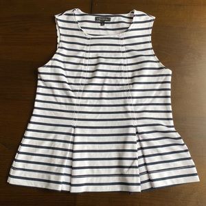 Banana Republic Stretch Pleated Shell Tank Top L